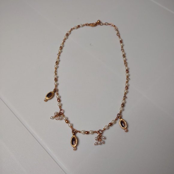Pretty Gold Tone And White Bead Necklace Adjustable 14 To 16 Inches Long - Picture 3 of 12